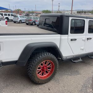 JEEP GLADIATOR MOJAVE - 9