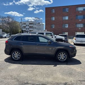 JEEP CHEROKEE LIMITED - 10