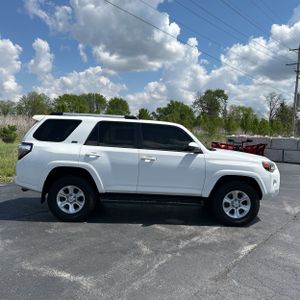 TOYOTA 4RUNNER - 10