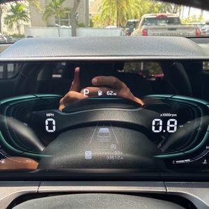 صورة 40 لـ 2024 KIA TELLURIDE S