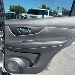 2018 Nissan ROGUE S thumbnail 61