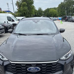 صورة 15 لـ 2023 FORD ESCAPE ST-LINE