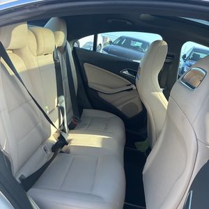2016 Mercedes-BENZ CLA thumbnail 35