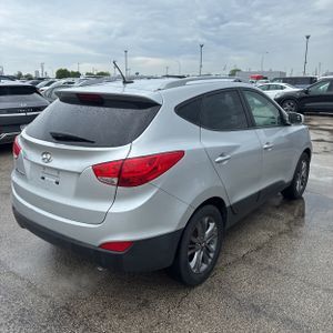 HYUNDAI TUCSON - 8