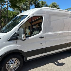 FORD TRANSIT 350 - 2