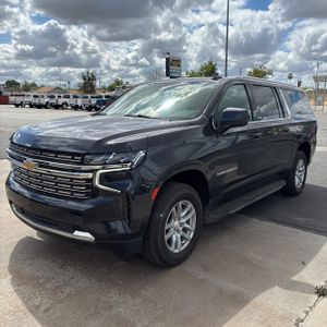 CHEVROLET SUBURBAN LT - 1