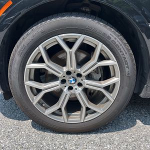 صورة مصغرة 16 لـ 2026 BMW X7 XDRIVE40I