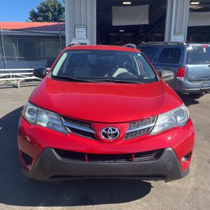 2015 Toyota RAV4 LE 照片 15