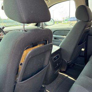2011 Chevrolet SUBURBAN LS 缩略图 75