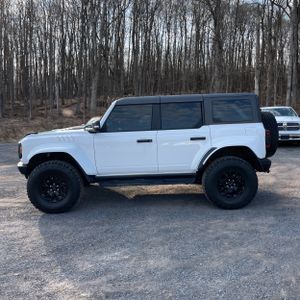 FORD BRONCO RAPTOR - 3