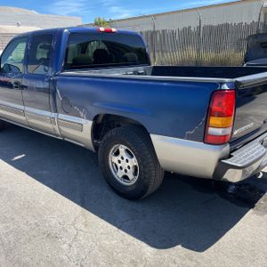 CHEVROLET SILVERADO 1500 - 6