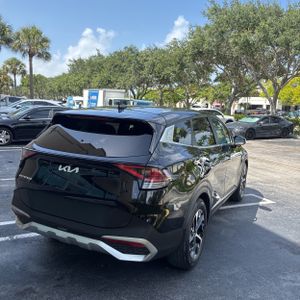 2024 KIA SPORTAGE EX photo 8