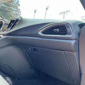 2019 Chrysler PACIFICA TOURING L PLUS — миниатюра 75