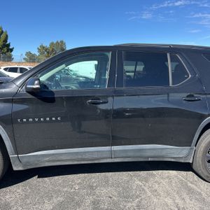 CHEVROLET TRAVERSE - 4