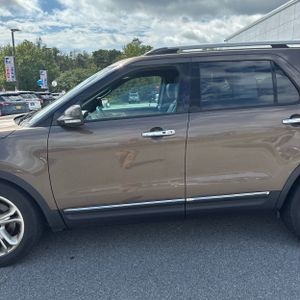 صورة 4 لـ 2015 FORD EXPLORER LIMITED