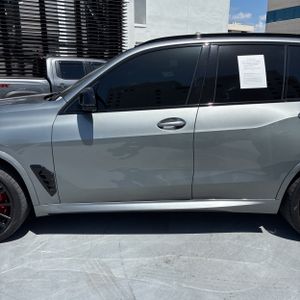 صورة 4 لـ 2025 BMW X5 M60I