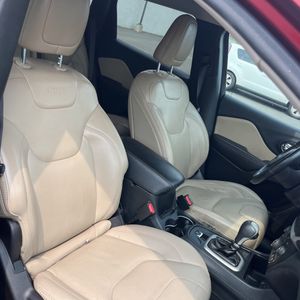 صورة مصغرة 33 لـ 2016 JEEP CHEROKEE LIMITED