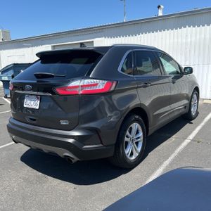 FORD EDGE SEL - 8