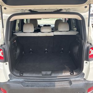 2019 JEEP RENEGADE LATITUDE — миниатюра 39