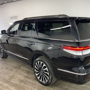 LINCOLN NAVIGATOR BLACK LABEL - 6