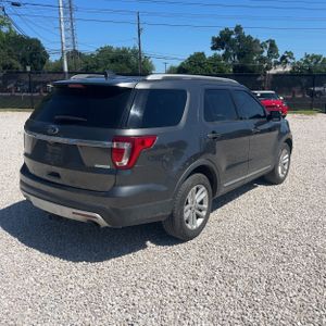 FORD EXPLORER XLT - 8