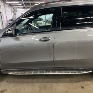 MERCEDES-BENZ GLS - 4