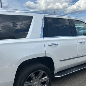 CADILLAC ESCALADE LUXURY - 8