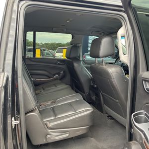 2019 Chevrolet SUBURBAN LT — миниатюра 34