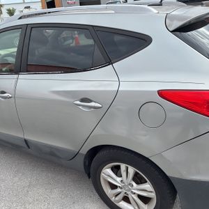 HYUNDAI TUCSON LIMITED - 6