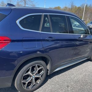 BMW X1 XDRIVE28I - 9