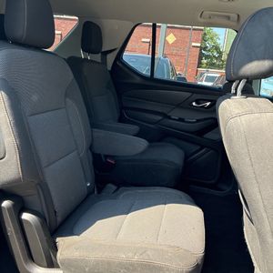 صورة 33 لـ 2018 Chevrolet TRAVERSE LT CLOTH