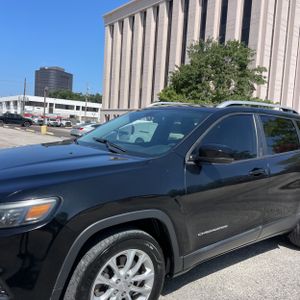 2020 JEEP CHEROKEE LATITUDE 照片 2