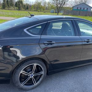 FORD FUSION SE - 9