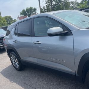 2025 Chevrolet EQUINOX LT — миниатюра 11