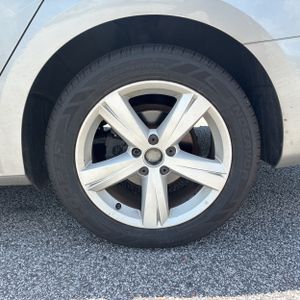 2013 Volkswagen PASSAT SE PZEV — миниатюра 18