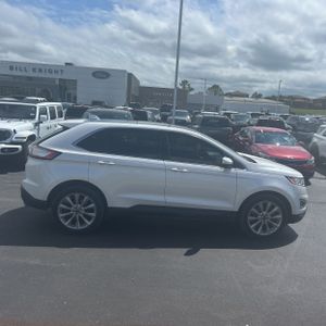 FORD EDGE TITANIUM - 10