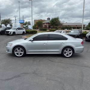 VOLKSWAGEN PASSAT 1.8T SE - 3