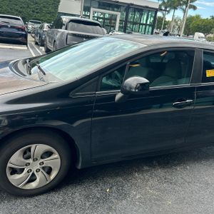 2013 Honda CIVIC LX — фото 2