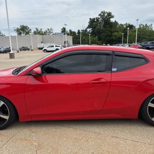 صورة 4 لـ 2019 Hyundai VELOSTER 2.0L