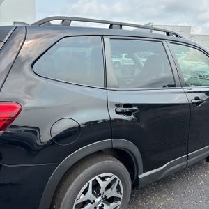 صورة 9 لـ 2023 Subaru FORESTER PREMIUM