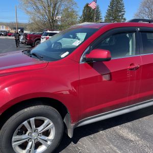 CHEVROLET EQUINOX LT - 2