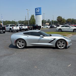 CHEVROLET CORVETTE STINGRAY - 10