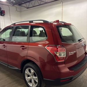 صورة 6 لـ 2016 Subaru FORESTER 2.5I