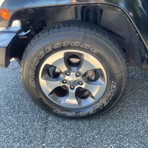 2011 JEEP WRANGLER UNLIMITED SAHARA — фото 17