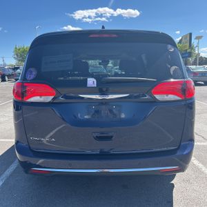 CHRYSLER PACIFICA TOURING L PLUS - 7