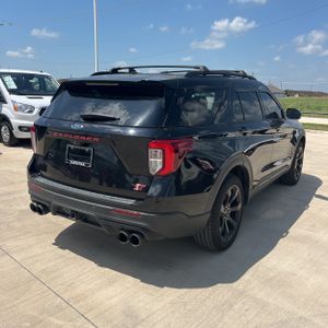 FORD EXPLORER ST - 8