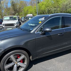 PORSCHE MACAN S - 2