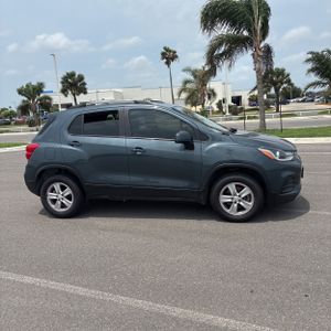 CHEVROLET TRAX - 10