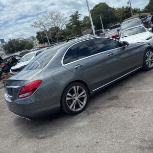 MERCEDES-BENZ C-CLASS - 8