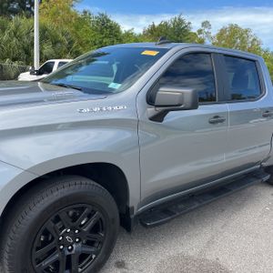 CHEVROLET SILVERADO 1500 CUSTOM - 2